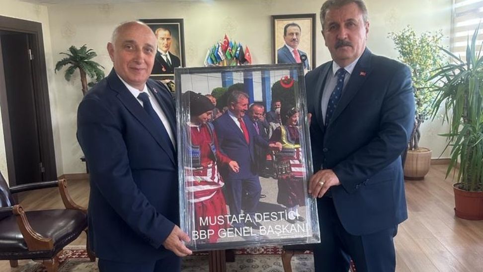 BBP Şalpazarı Belediye Başkan Adayı Selvitop'tan Destici'ye Ziyaret BBP-Salpazari-Belediye-Baskan-Adayi-Selvitoptan-Desticiye-Ziyaret.jpg