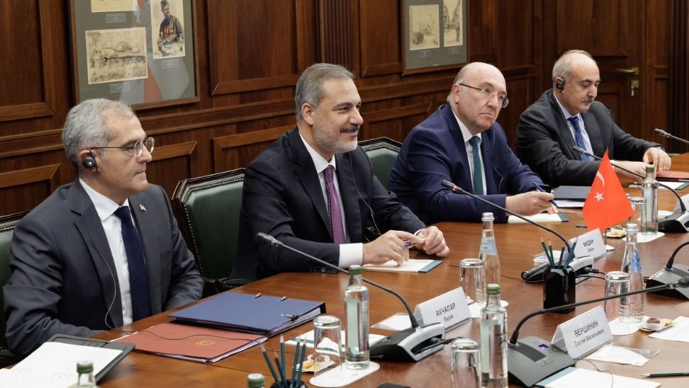 Bakan-Fidandan-Rusyada-Diplomasi-Mesaisi.jpg