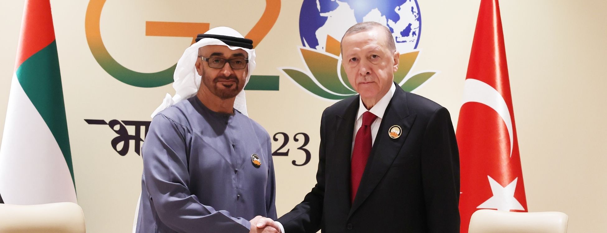 Erdogan-G20-Zirvesinde-BAE-Devlet-Baskani-Al-Nahyan-Ile-Bir-Araya-Geldi-2.jpg