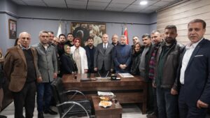 BAŞKAN FARUK ÖZLÜ DERNEKLERİ ZİYARET ETTİ