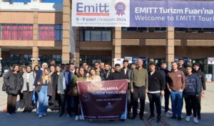 AKÇAKOCA TURİZM TOPLULUĞU ÖĞRENCİLERİ EMITT FUARINDA TURİZM SEKTÖRÜNÜ YAKINDAN TANIDI