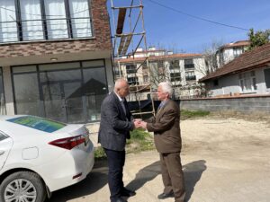 BAŞKAN ADAYI YILMAZ YILDIZ SIKMADIK EL BIRAKMIYOR