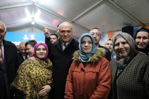 BAŞKAN ÖZLÜ BELEDİYECİLİĞİN TANIMINI BİR KEZ DAHA YAPTI