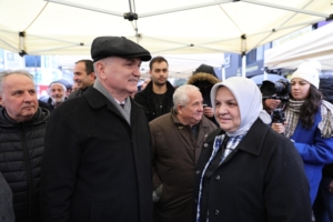 24 YILIN SONUNDA SORUN ÇÖZÜLDÜ ZİNCİRLİ KUYU İŞ MERKEZİ TEMELİ ATILDI 24 YILIN SONUNDA SORUN ÇÖZÜLDÜ ZİNCİRLİ KUYU İŞ MERKEZİ TEMELİ ATILDI