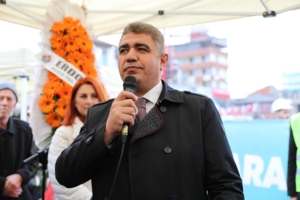 24 YILIN SONUNDA SORUN ÇÖZÜLDÜ ZİNCİRLİ KUYU İŞ MERKEZİ TEMELİ ATILDI 24 YILIN SONUNDA SORUN ÇÖZÜLDÜ ZİNCİRLİ KUYU İŞ MERKEZİ TEMELİ ATILDI