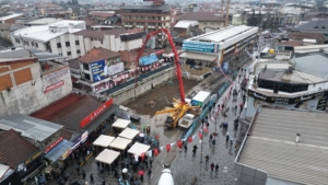 24 YILIN SONUNDA SORUN ÇÖZÜLDÜ ZİNCİRLİ KUYU İŞ MERKEZİ TEMELİ ATILDI 24 YILIN SONUNDA SORUN ÇÖZÜLDÜ ZİNCİRLİ KUYU İŞ MERKEZİ TEMELİ ATILDI