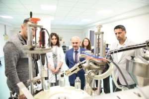 DÜZCE ÜNİVERSİTESİ ÜRETİM MERKEZİ YENİLENDİ