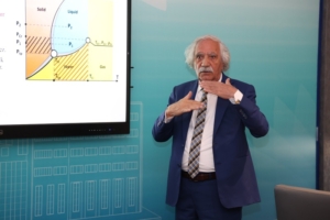 NAHÇIVAN ESKİ BAŞBAKANI REKTÖR SÖZBİR’İ ZİYARET ETTİ