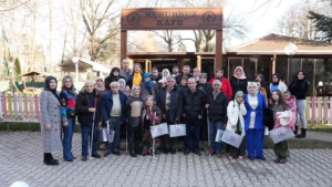 İHTİYAÇ SAHİPLERİNE BELEDİYENİN YARDIM ELİ UZANDI