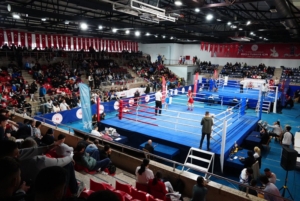 DÜZCE BOKS ŞÖLENİ’NE EV SAHİPLİĞİ YAPIYOR