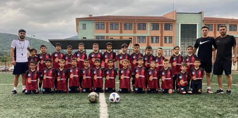 BEYKÖY'DE EĞLENCELİ YAZ SPOR OKULU SONA ERDİ