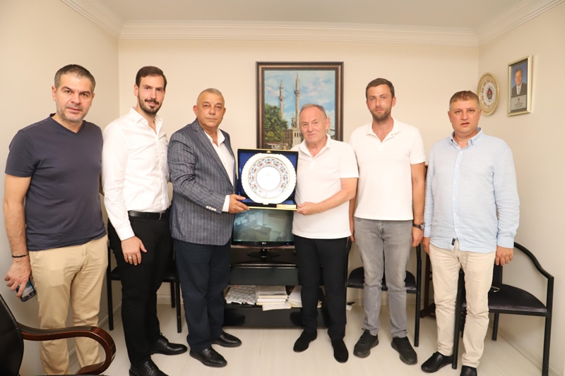 Düzce TSO Yönetiminden Eski Başkanlara Vefa Ziyareti