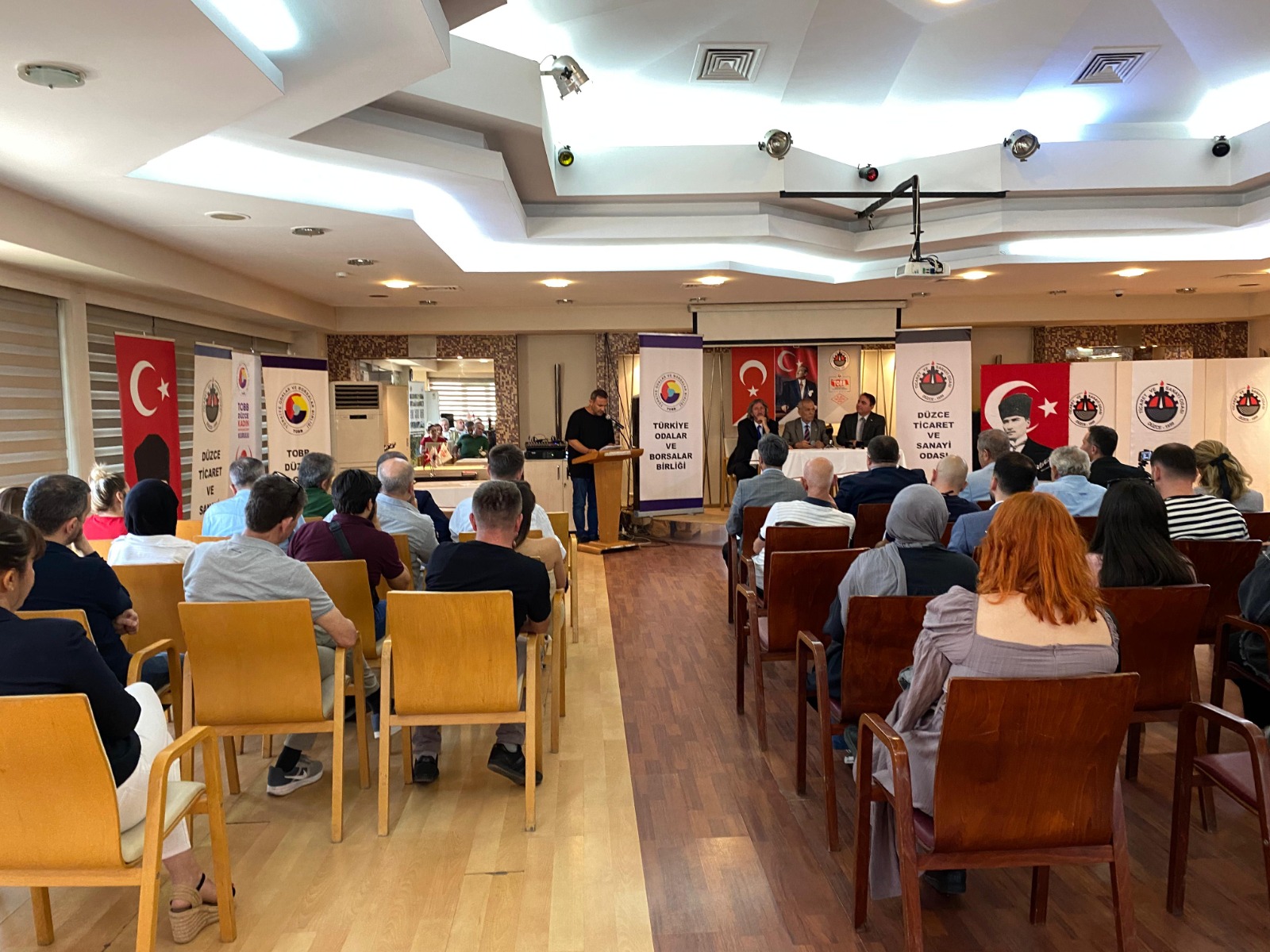 DÜZCE GAZETECİLER CEMİYETİ OLAĞAN GENEL KURULU YAPILDI