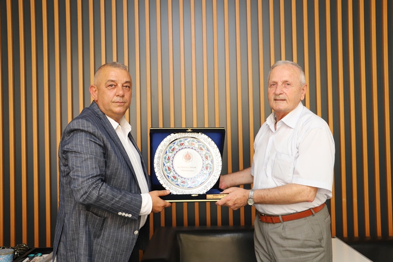 Düzce TSO Yönetiminden Eski Başkanlara Vefa Ziyareti