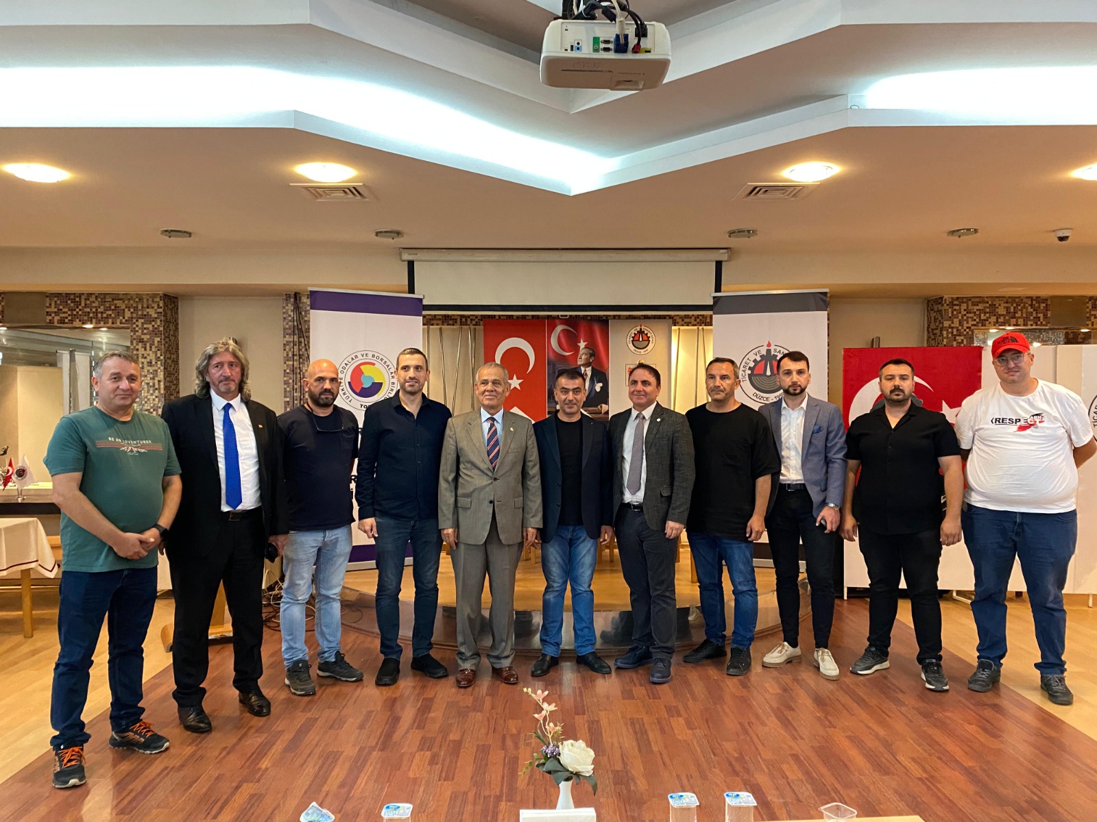 DÜZCE GAZETECİLER CEMİYETİ OLAĞAN GENEL KURULU YAPILDI