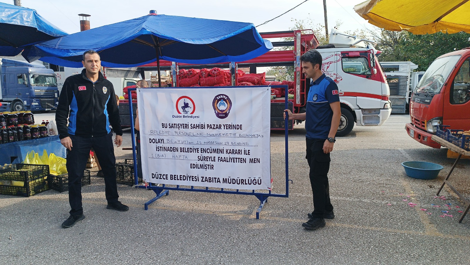 PAZARDA DÜZENİ BOZMAK İSTEYEN ESNAFA KAPATMA CEZASI
