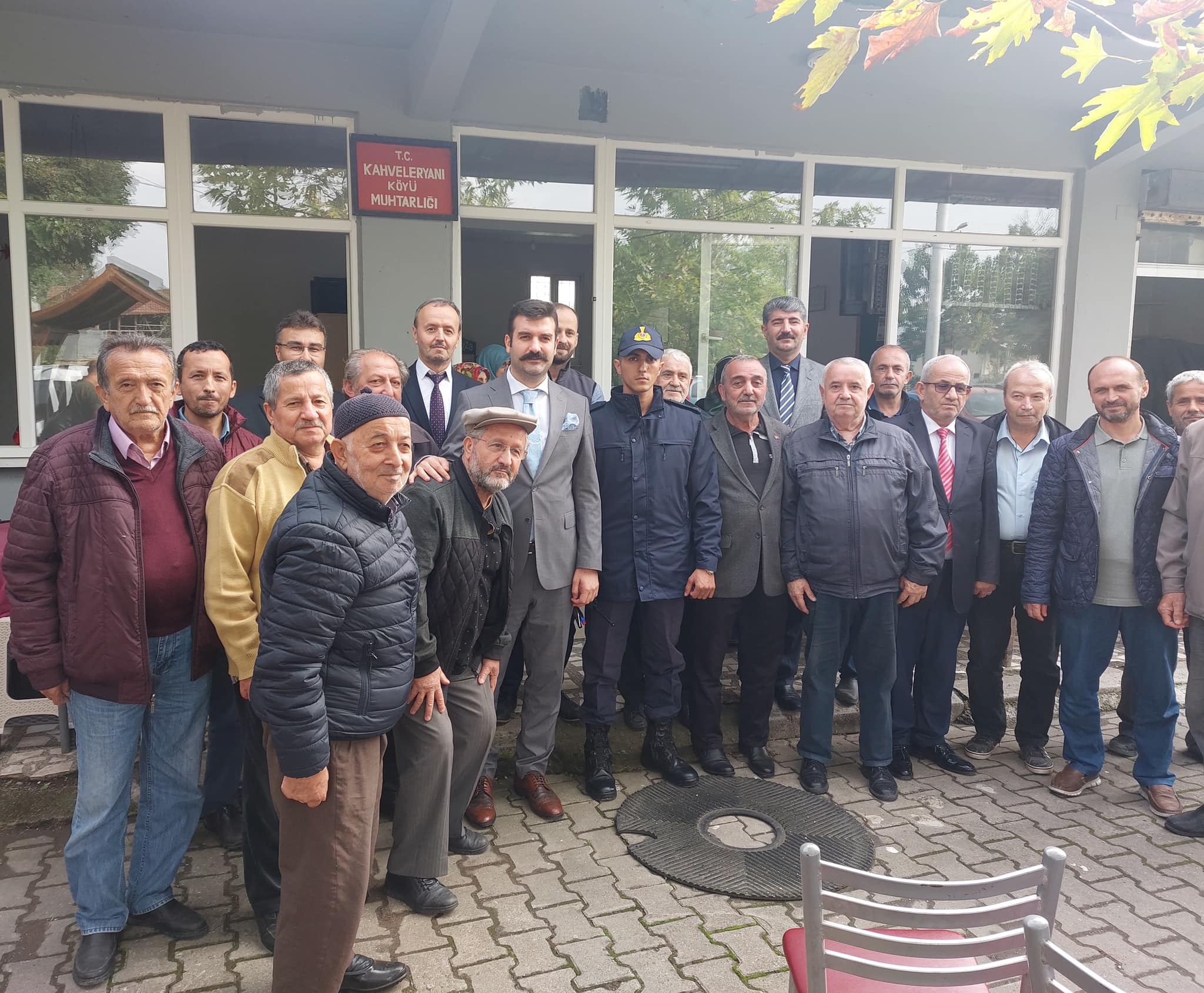 KAYMAKAM YOSUNKAYA VE İLÇE JANDARMA KOMUTANI'NDAN KÖY ZİYARETLERİ KAYMAKAM YOSUNKAYA VE İLÇE JANDARMA KOMUTANI'NDAN KÖY ZİYARETLERİ