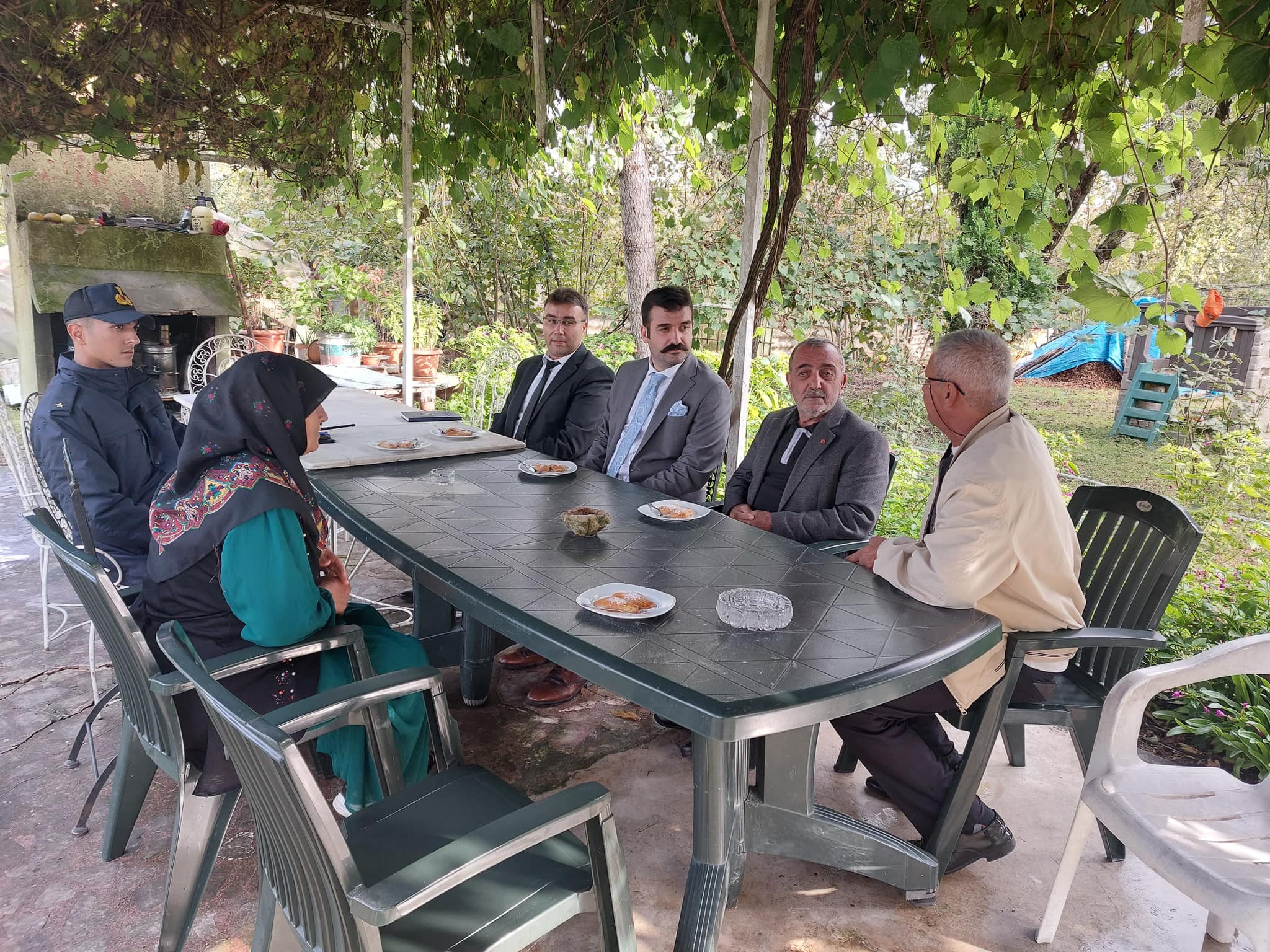 KAYMAKAM YOSUNKAYA VE İLÇE JANDARMA KOMUTANI'NDAN KÖY ZİYARETLERİ KAYMAKAM YOSUNKAYA VE İLÇE JANDARMA KOMUTANI'NDAN KÖY ZİYARETLERİ