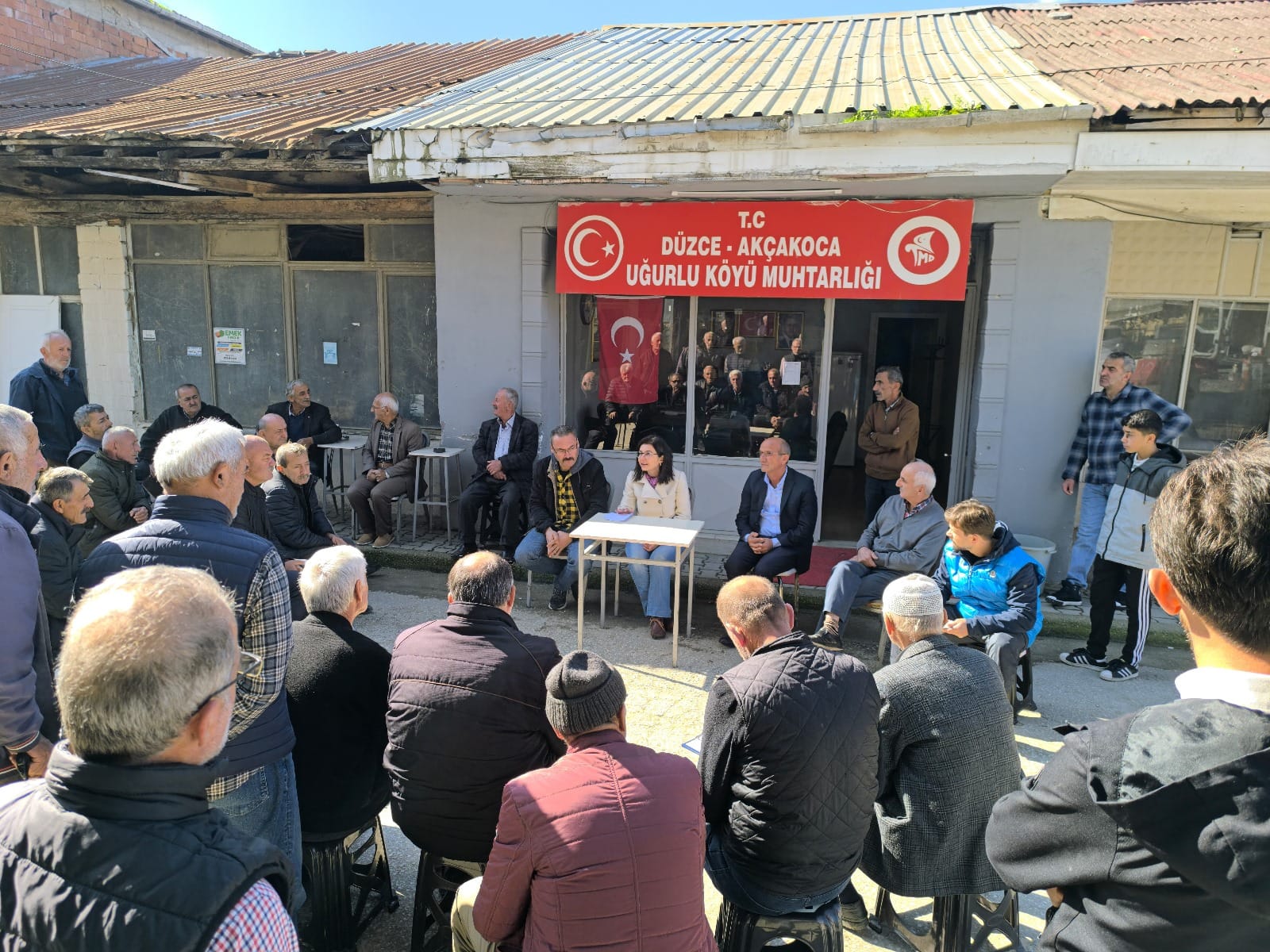 Kahverengi Kokarca ile Mücadele Anlatıldı Kahverengi Kokarca ile Mücadele Anlatıldı