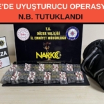 Siyah ve Kırmızı Modern Sosyal Medya Stratejisi Profesyonel Sunum (2)