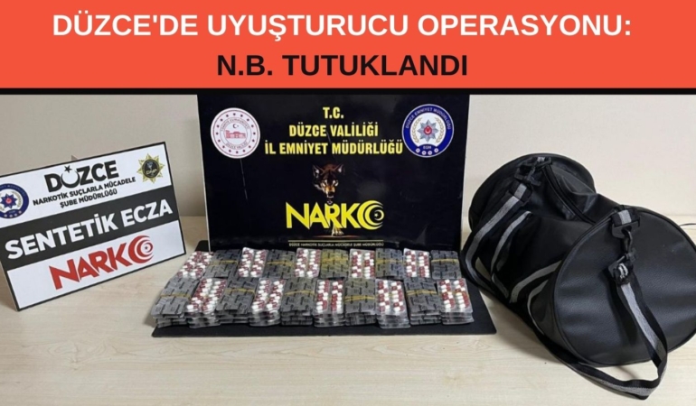 Siyah ve Kırmızı Modern Sosyal Medya Stratejisi Profesyonel Sunum (2)