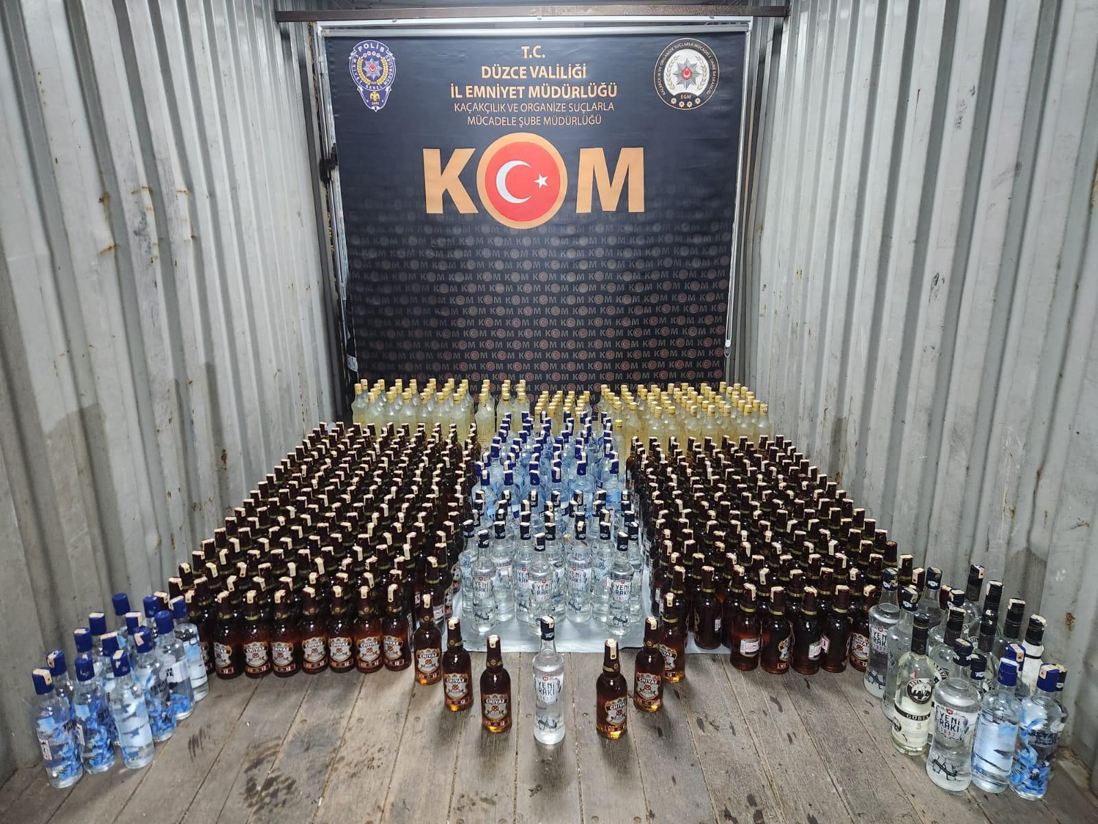 YAPILAN OPERASYONLARDA 13 KİŞİ GÖZALTINA ALINDI YAPILAN OPERASYONLARDA 13 KİŞİ GÖZALTINA ALINDI