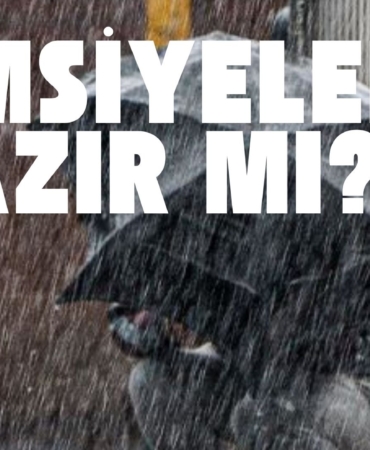 Siyah ve Kırmızı Modern Sosyal Medya Stratejisi Profesyonel Sunum (1)