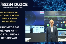 GİRESUN'UN GÖRELE İLÇESİNDE BALIK KAMYONUNUN KİRLİ ATIKLARINI DENİZE BOŞALTMASI TEPKİ ÇEKTİ (3)