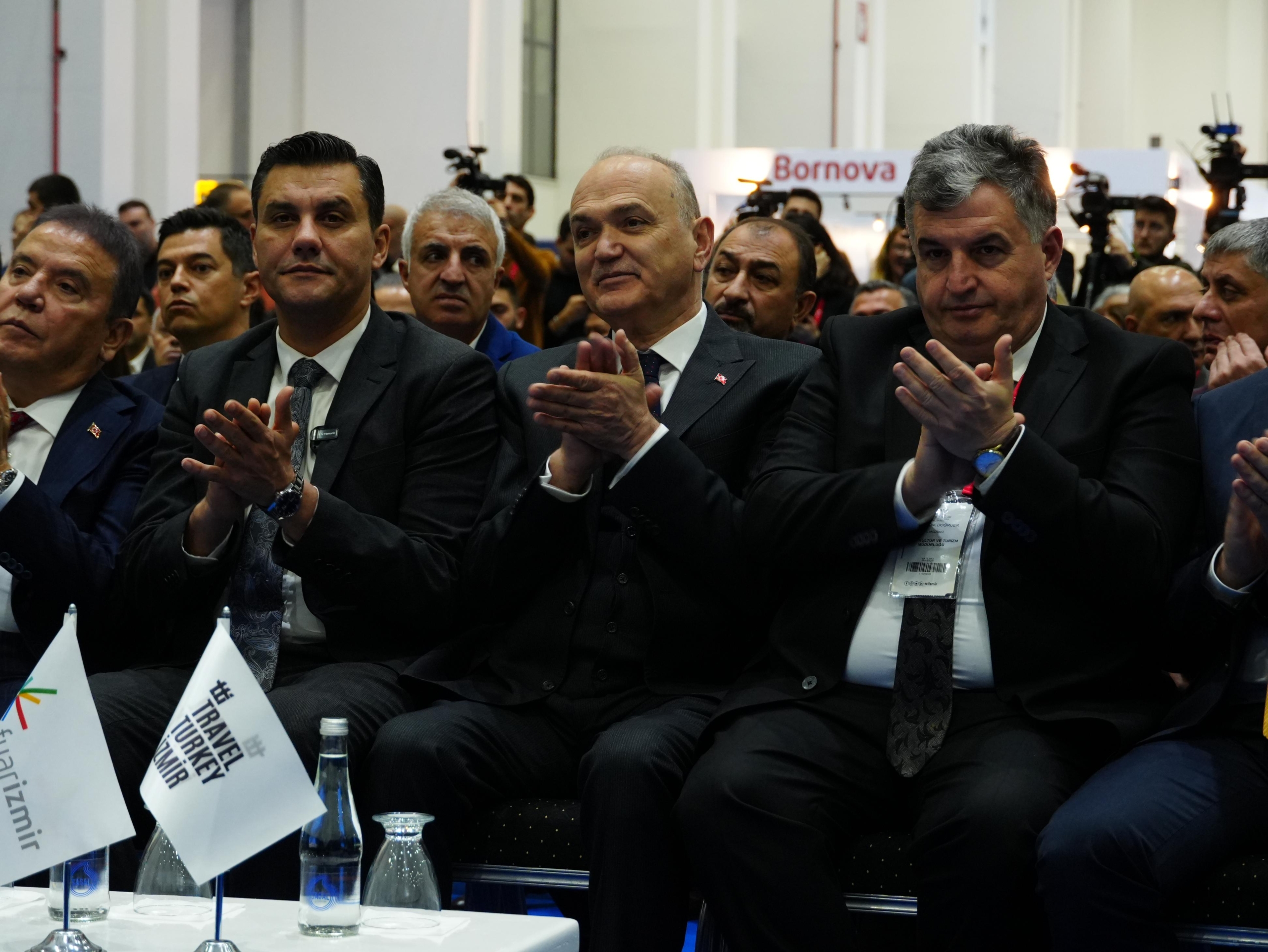 DÜZCE ULUSLAR ARASI ORGANİZASYONDA GÖRÜCÜYE ÇIKTI