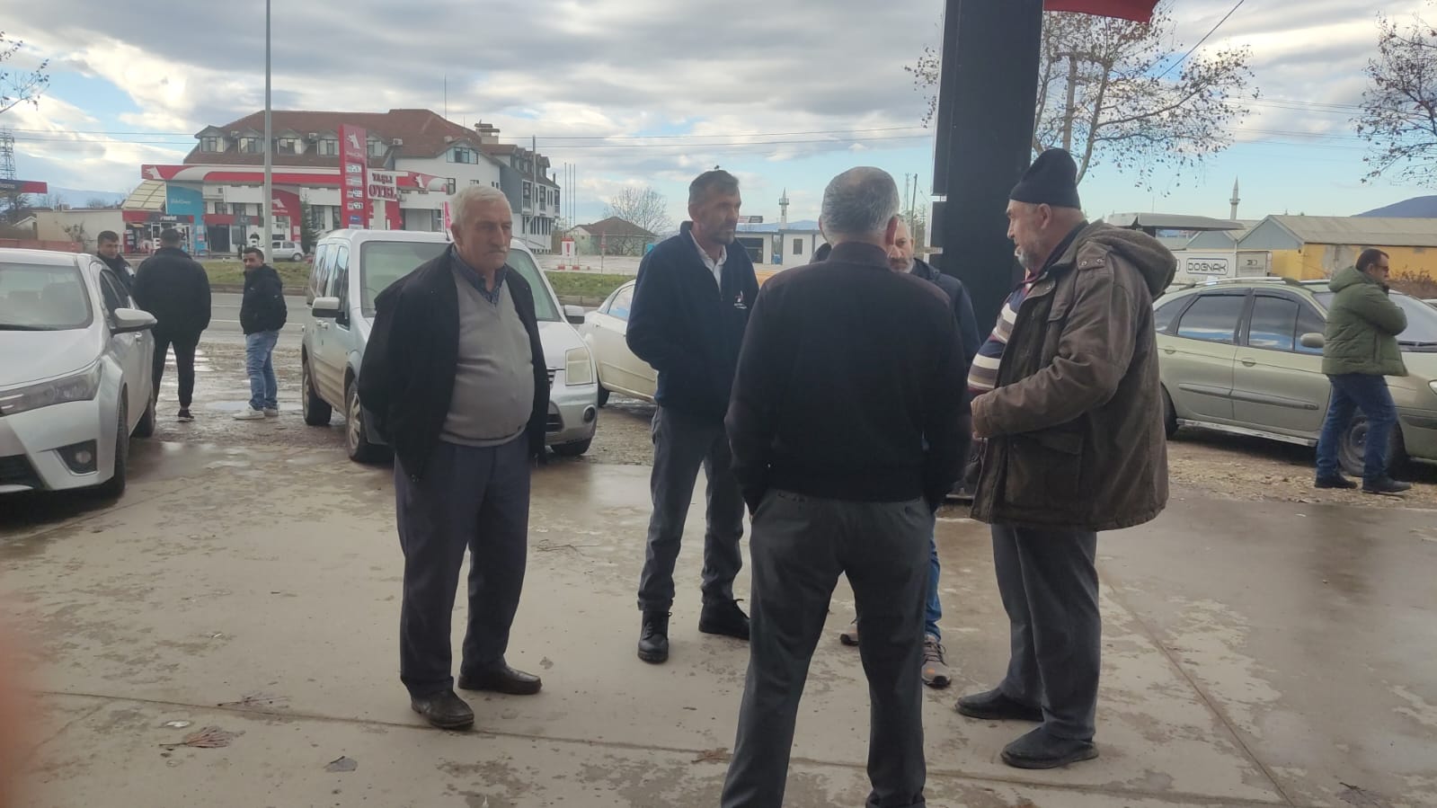 FINDIK TÜCCARININ VATANDAŞLARI DOLANDIRDIĞI İDDİA EDİLİYOR