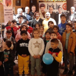 iyilik-bulasicidir-derneginden-mont-ve-bot-dagitimi-etkinligi-105634-20241216