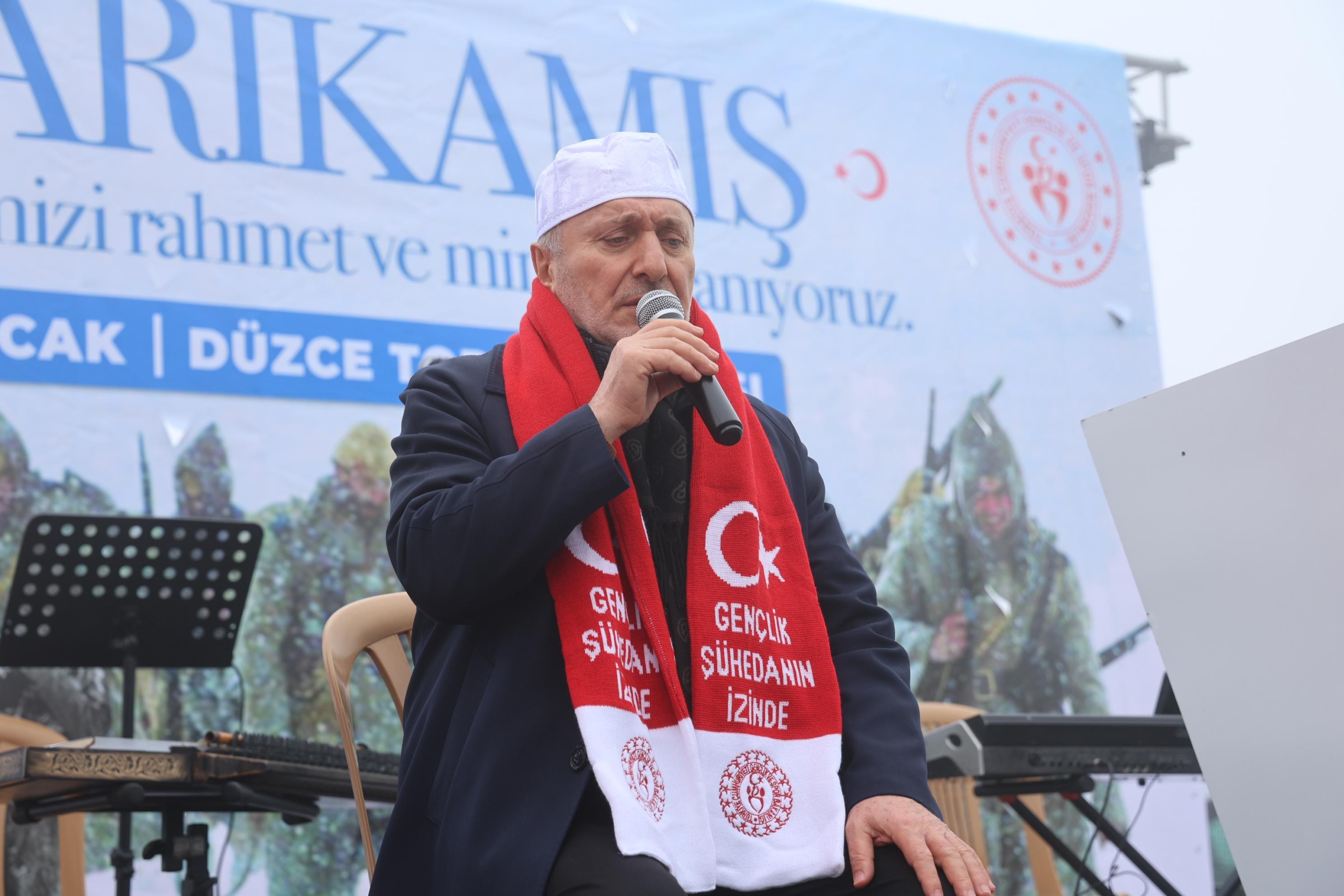 DÜZCE SARIKAMIŞ ŞEHİTLERİ İÇİN YÜRÜDÜ