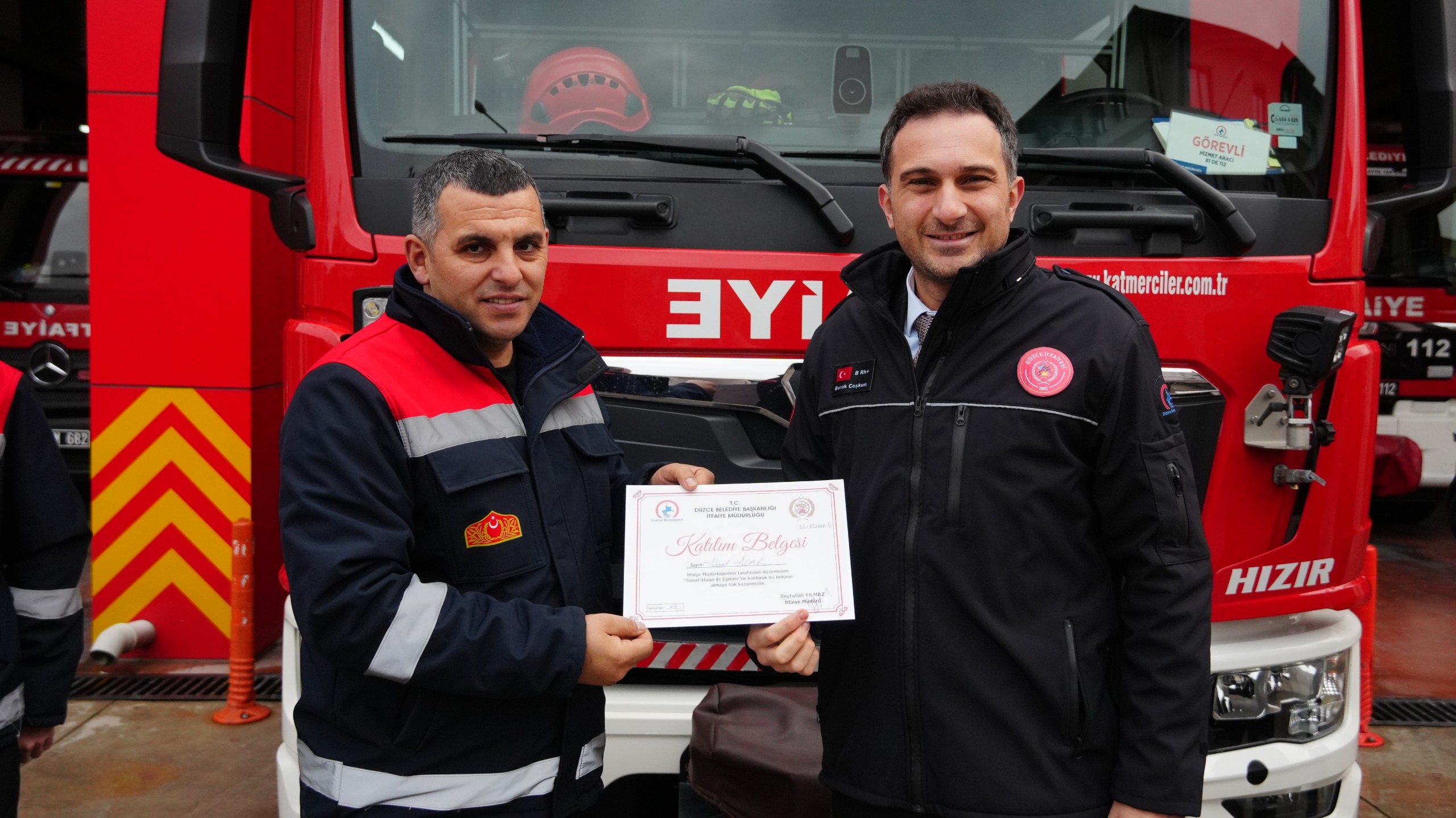 Düzce İtfaiye Müdürlüğü Eğitim Faaliyetlerine Devam Ediyor Düzce İtfaiye Müdürlüğü Eğitim Faaliyetlerine Devam Ediyor