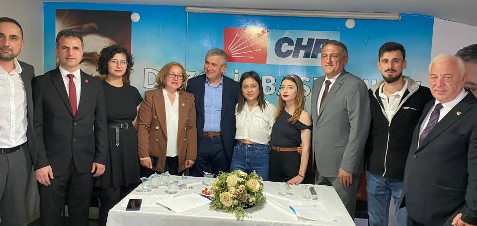 CHP Düzce İl Örgütü’nde Buruk Bayramlaşma: CHP Düzce İl Örgütü’nde Buruk Bayramlaşma: