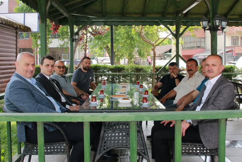 Çilimli'de Kaymakam ve Belediye Başkanından Esnaf Ziyareti