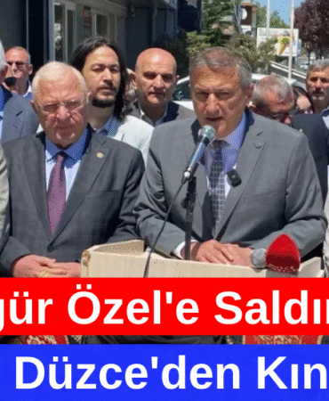 Düzce’de Stajyer Avukatlara Vergi Eğitimi Verildi