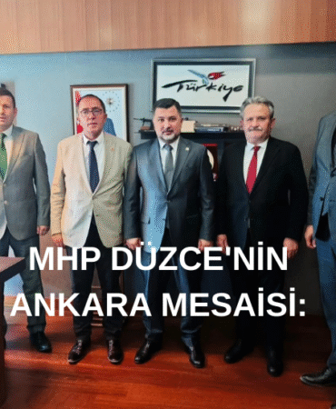 Düzce’de Stajyer Avukatlara Vergi Eğitimi Verildi (8)