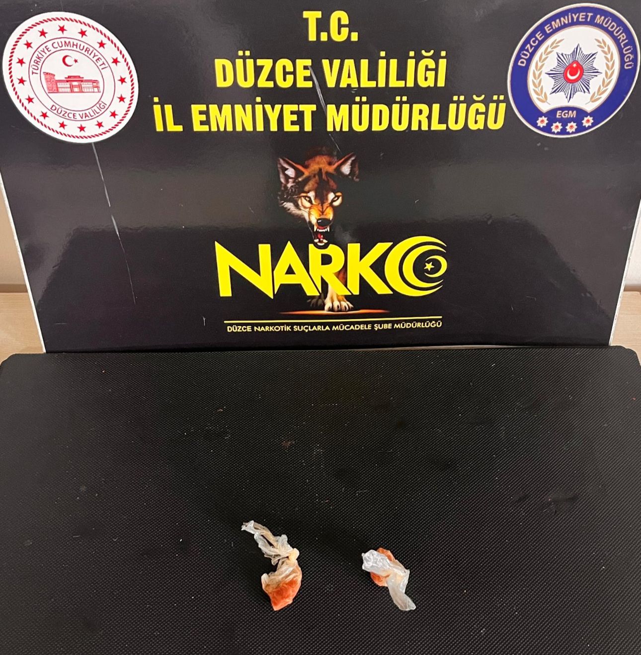 Düzce'de Narkotik Operasyonu: Zehir Taciri Tutuklandı