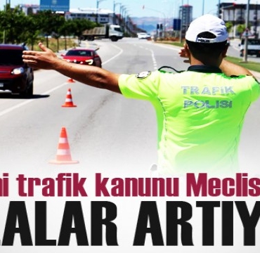 trafik9XR6M