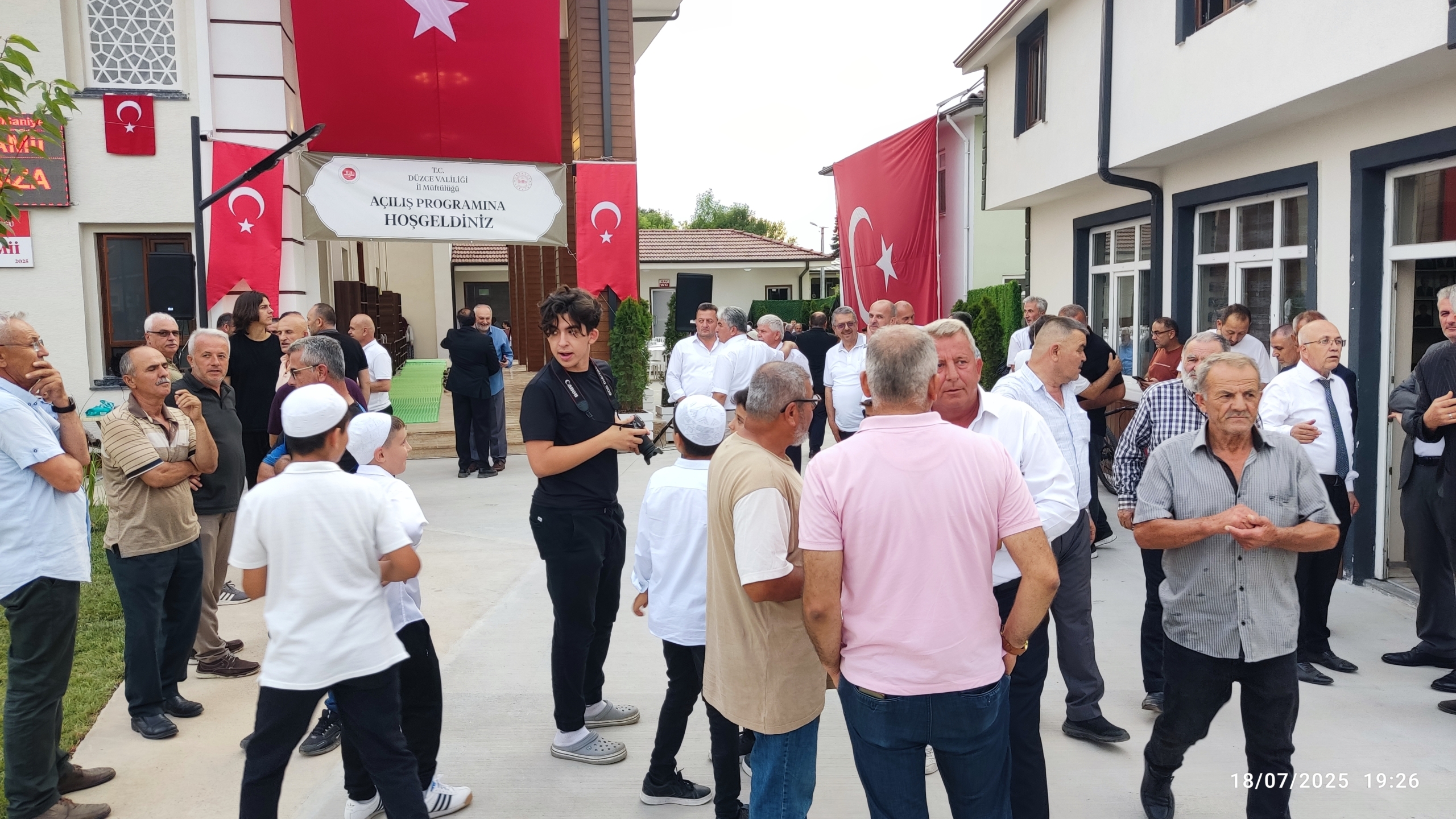 Depremin Yıktığı Pırpır Camii Yeniden Yükseldi: