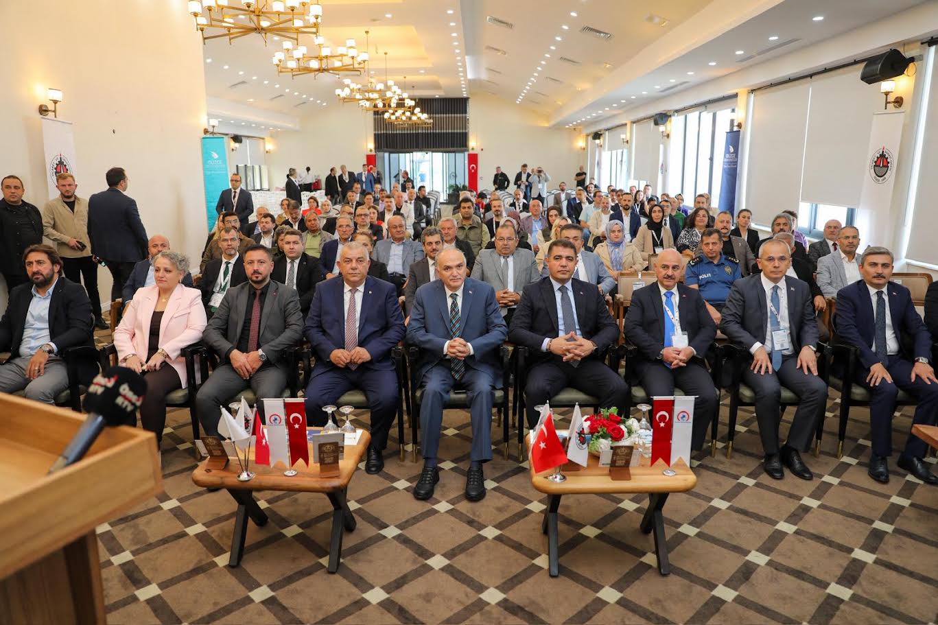 BAŞKAN ÖZLÜ: "DÜZCE TURİZMİN YÜKSELEN YILDIZI OLACAK"