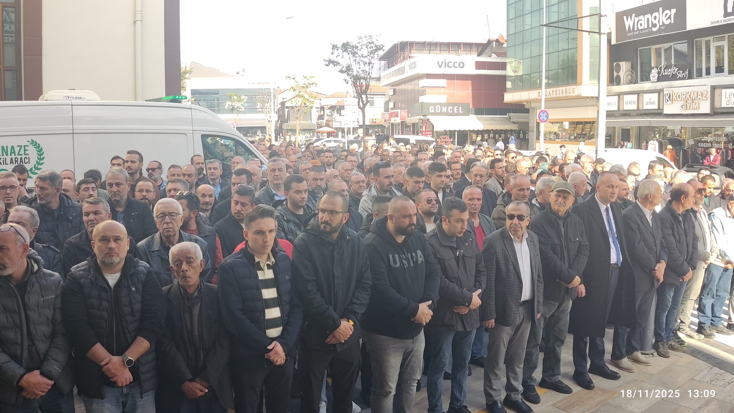 Hacı Tahir Şahin, Dualarla Son Yolculuğuna Uğurlandı