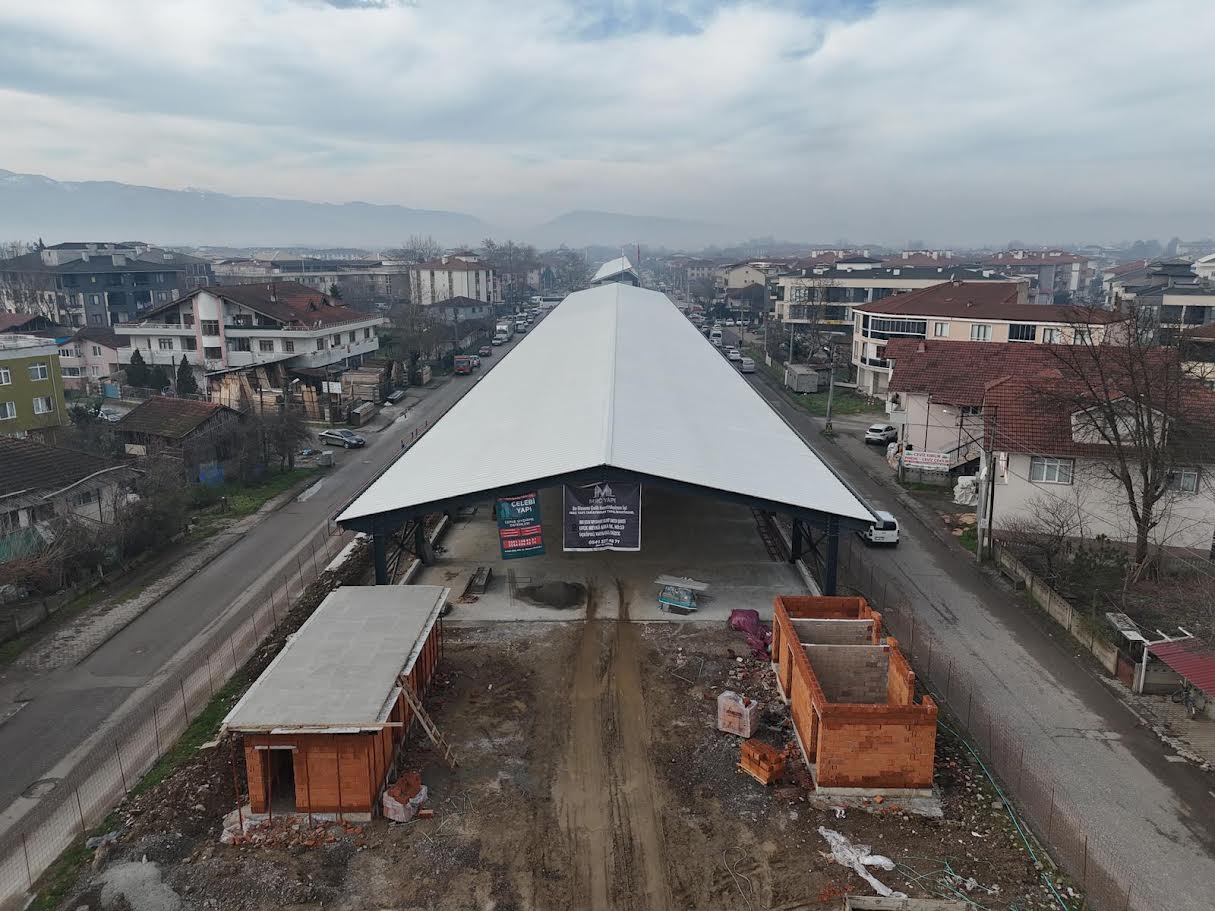 Düzce’de Tuhafiyeciler Çarşısı Açılış İçin Gün Sayıyor!