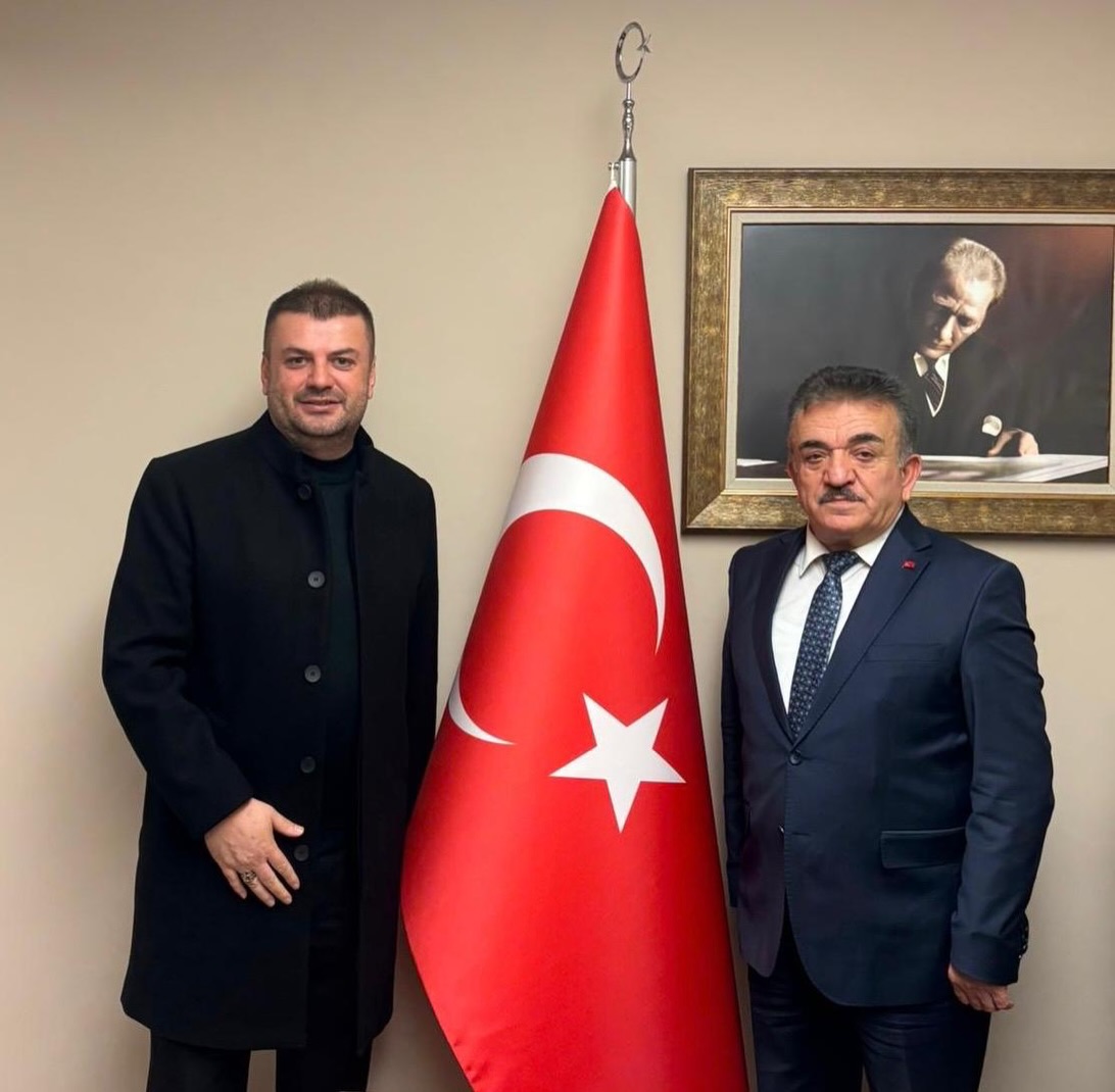 Başkan Adayı Garip Projelerini Paylaştı.