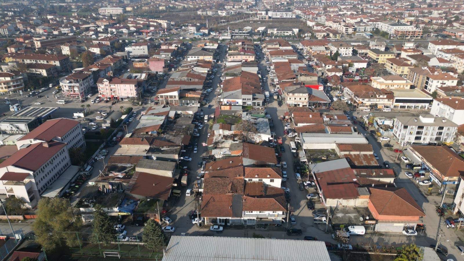 DÜZCE BELEDİYESİ'NDEN ESKİ SANAYİ ÇARŞISI AÇIKLAMASI: DÜZCE BELEDİYESİ'NDEN ESKİ SANAYİ ÇARŞISI AÇIKLAMASI: