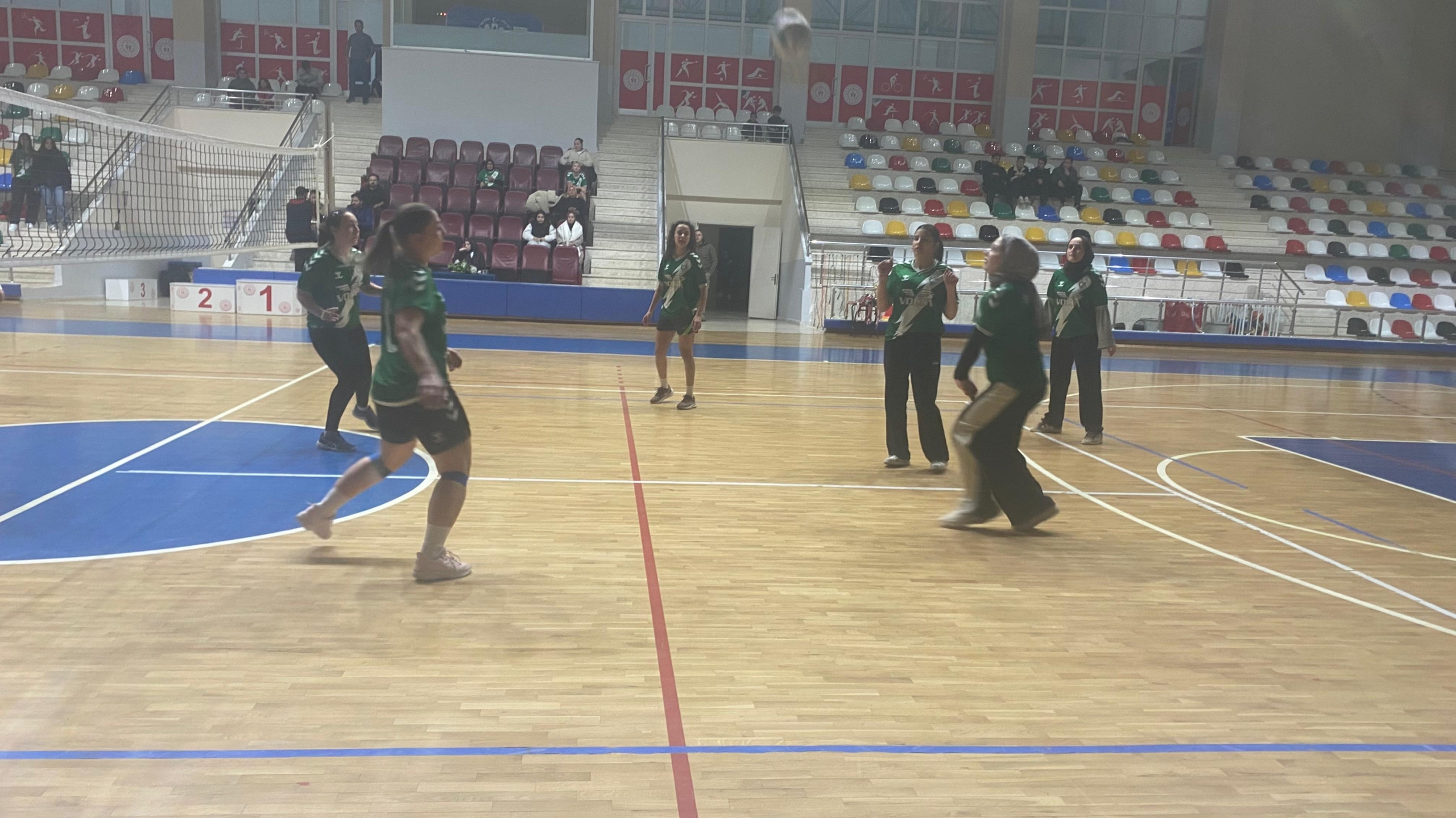 Evinin Sultanları Filede Buluştu