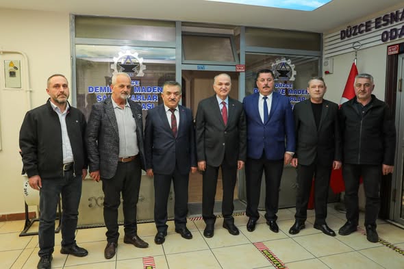 BAŞKAN ÖZLÜ’DEN ESNAF ODALARINA TEBRİK ZİYARETİ: