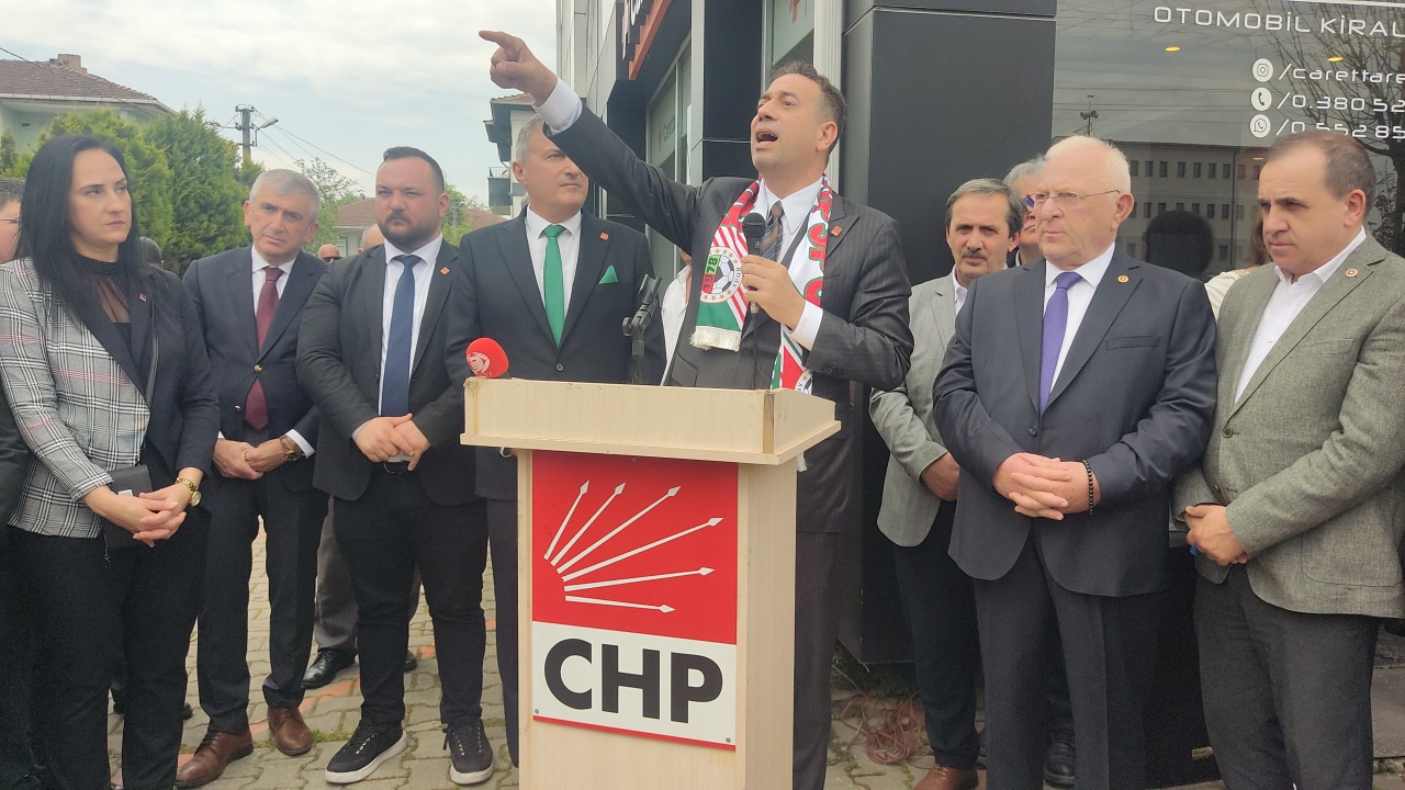 Yİ Parti’den erken seçim, ekonomi ve göç politikası açıklaması