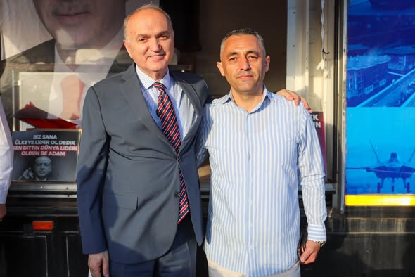 Başkan Dr. Faruk Özlü Nalbantoğlu Mahallesi’nde Vatandaşlarla Buluştu Başkan Dr. Faruk Özlü Nalbantoğlu Mahallesi’nde Vatandaşlarla Buluştu