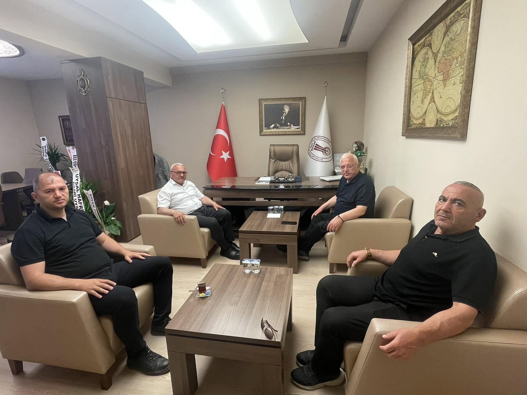 Milletvekili Talih Özcan’dan DESOB’a Ziyaret! Milletvekili Talih Özcan’dan DESOB’a Ziyaret!